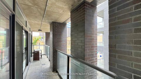 Photo 19 at 314 - 111 Bathurst Street, Waterfront Communities C1, Toronto