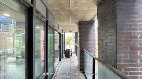 Photo 20 at 314 - 111 Bathurst Street, Waterfront Communities C1, Toronto