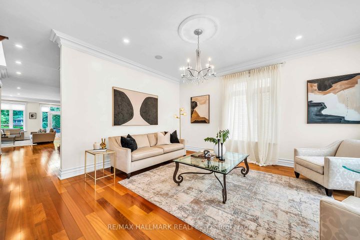 Photo 8 at 124 Felbrigg Avenue, Nortown, Toronto