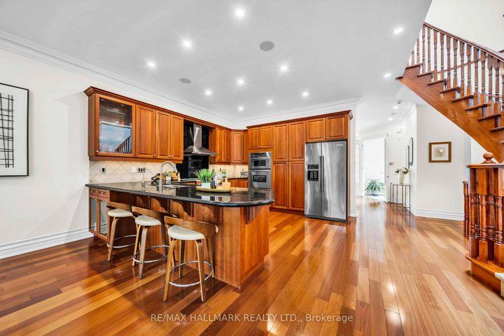 Photo 10 at 124 Felbrigg Avenue, Nortown, Toronto
