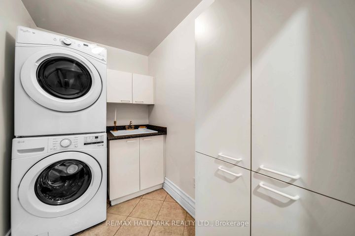 Photo 29 at 124 Felbrigg Avenue, Nortown, Toronto
