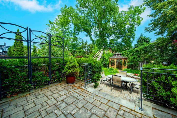 Photo 33 at 124 Felbrigg Avenue, Nortown, Toronto