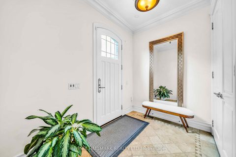 Photo 5 at 124 Felbrigg Avenue, Nortown, Toronto