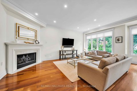Photo 14 at 124 Felbrigg Avenue, Nortown, Toronto