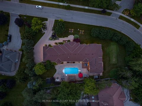 Photo 2 at 80 Carmichael Crescent, King City, King