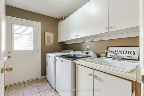 Photo 16 at 169 Delayne Drive, Aurora Heights, Aurora
