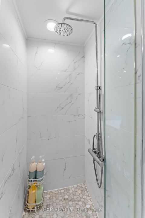 Photo 15 at 918 - 2261 Lake Shore Boulevard W, Mimico, Toronto