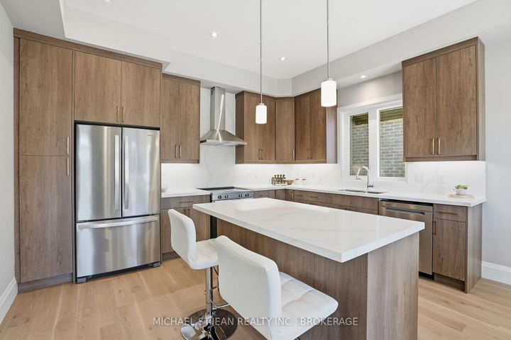 Photo 20 at Lot 7 Klein Circle, Ancaster, Hamilton