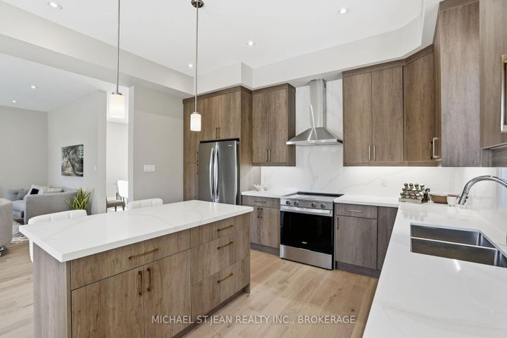 Photo 23 at Lot 7 Klein Circle, Ancaster, Hamilton