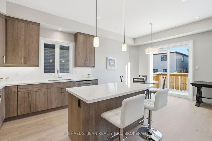 Photo 25 at Lot 7 Klein Circle, Ancaster, Hamilton