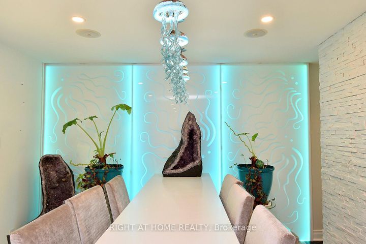 Photo 9 at 4299 Lakeshore Road, Shoreacres, Burlington