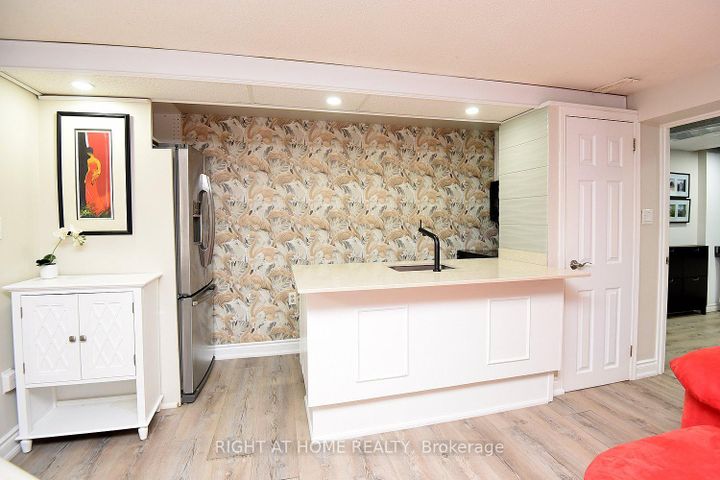 Photo 31 at 4299 Lakeshore Road, Shoreacres, Burlington