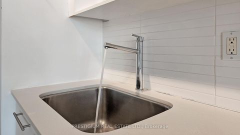 Photo 9 at 611 - 66 Portland Street, Waterfront Communities C1, Toronto