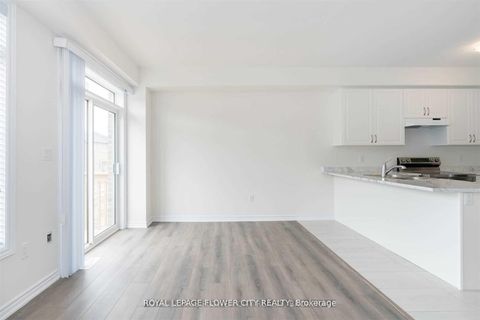 Photo 10 at 2282 Grainger Loop Crescent, Alcona, Innisfil