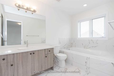 Photo 18 at 2282 Grainger Loop Crescent, Alcona, Innisfil