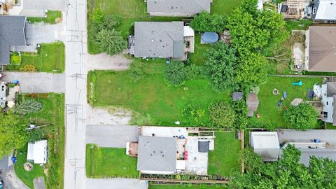 Photo 4 at 351 Miami Drive, Keswick South, Georgina