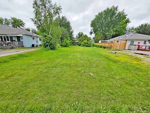 Photo 7 at 351 Miami Drive, Keswick South, Georgina