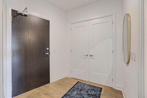 Photo 2 at 907 - 293 The Kingsway, Humber Valley, Toronto