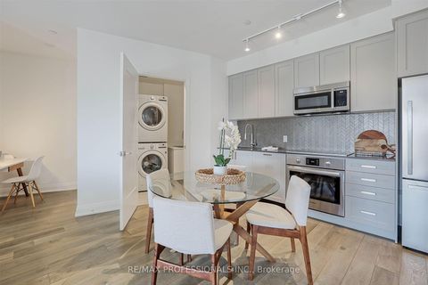 Photo 7 at 907 - 293 The Kingsway, Humber Valley, Toronto