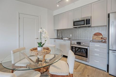 Photo 10 at 907 - 293 The Kingsway, Humber Valley, Toronto