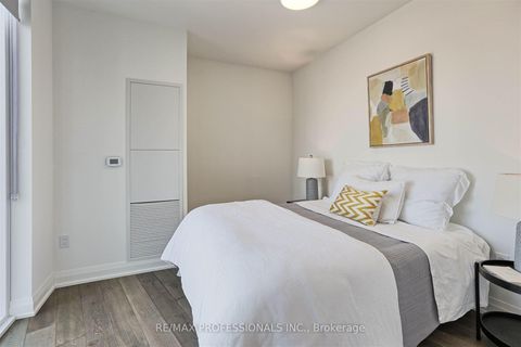 Photo 23 at 907 - 293 The Kingsway, Humber Valley, Toronto