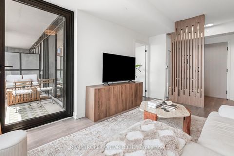 Photo 4 at 902 - 181 Sterling Road, Dufferin Grove, Toronto