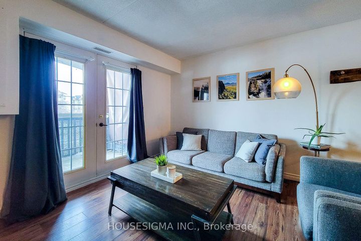 Photo 1 at 204 - 4003 Kilmer Drive, Tansley, Burlington