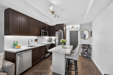 Photo 7 at 401 - 1 Neighbourhood Lane, Queensway, Toronto