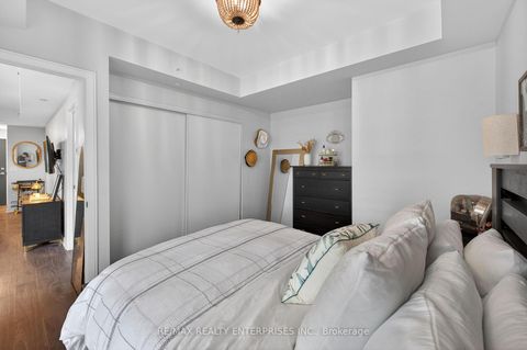 Photo 21 at 401 - 1 Neighbourhood Lane, Queensway, Toronto