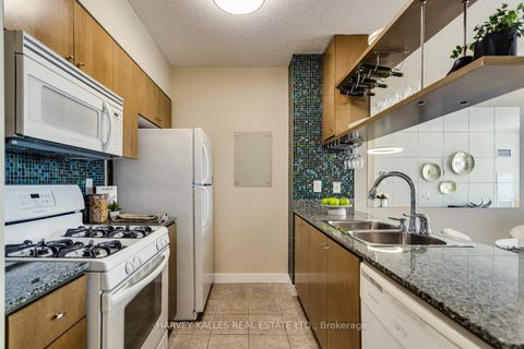 Photo 9 at 3808 - 35 Mariner Terrace, Waterfront Communities C1, Toronto