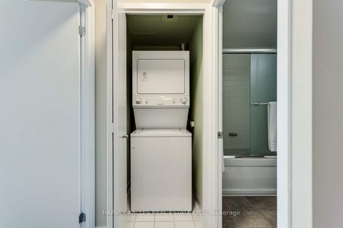 Photo 26 at 3808 - 35 Mariner Terrace, Waterfront Communities C1, Toronto