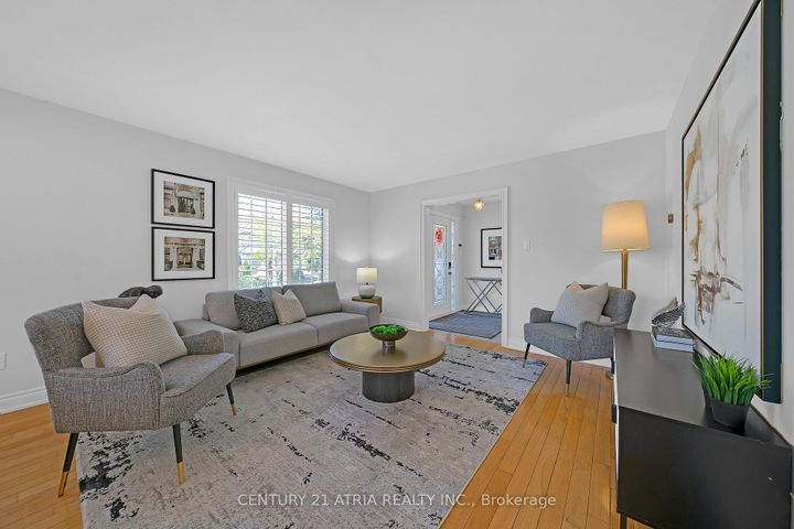 Photo 8 at 543 Queens Drive, Rustic, Toronto