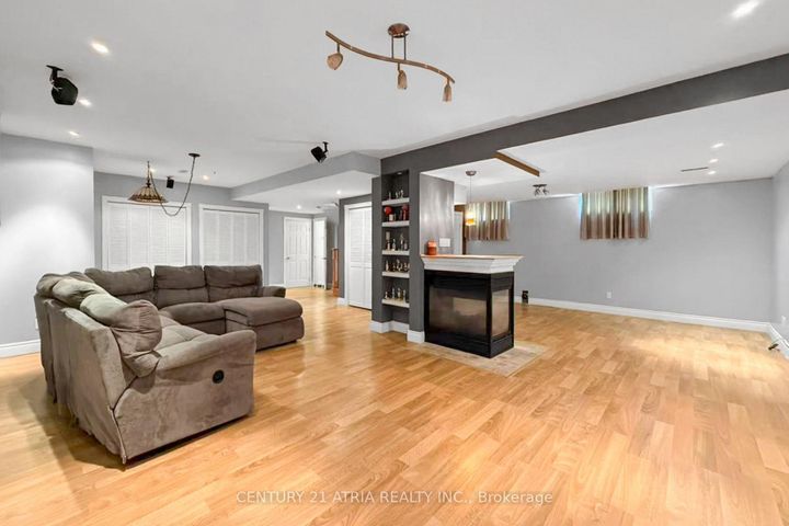 Photo 39 at 543 Queens Drive, Rustic, Toronto