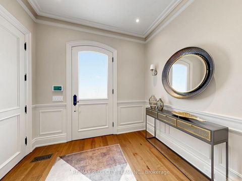 Photo 3 at 208 Carmichael Avenue, Nortown, Toronto