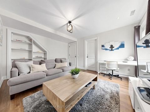 Photo 30 at 208 Carmichael Avenue, Nortown, Toronto