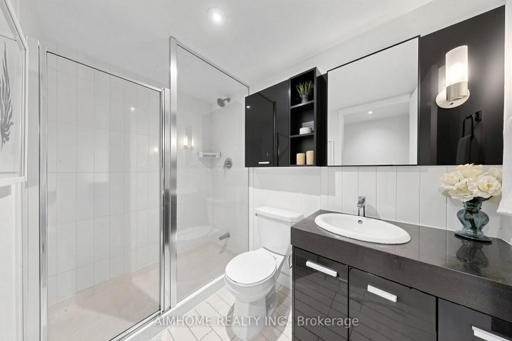 Photo 20 at 921 - 19 Singer Court, Bayview Village, Toronto