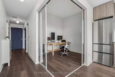 Photo 14 at 1910 - 105 George Street, Moss Park, Toronto