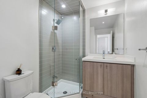 Photo 17 at 1910 - 105 George Street, Moss Park, Toronto