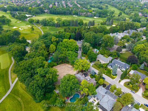 Photo 12 at 10 Woodmere Court, Humber Valley, Toronto