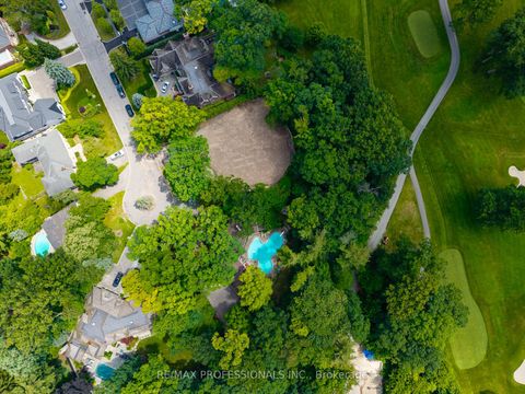 Photo 15 at 10 Woodmere Court, Humber Valley, Toronto