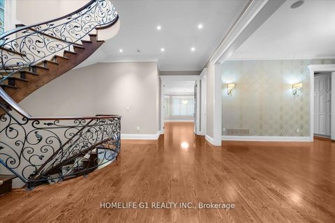 Photo 4 at 210 St Leonards Avenue, York Mills, Toronto