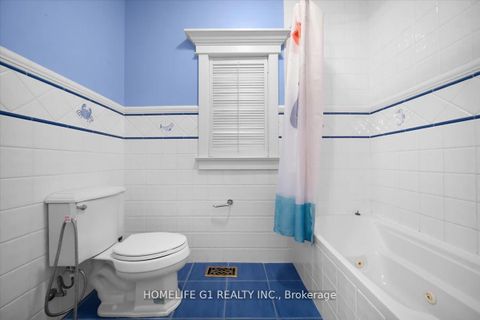 Photo 29 at 210 St Leonards Avenue, York Mills, Toronto