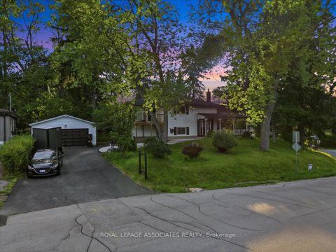 Photo 2 at 239 Island Road, Rouge E10, Toronto