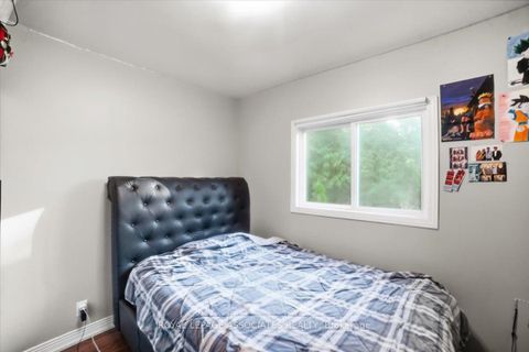 Photo 10 at 239 Island Road, Rouge E10, Toronto