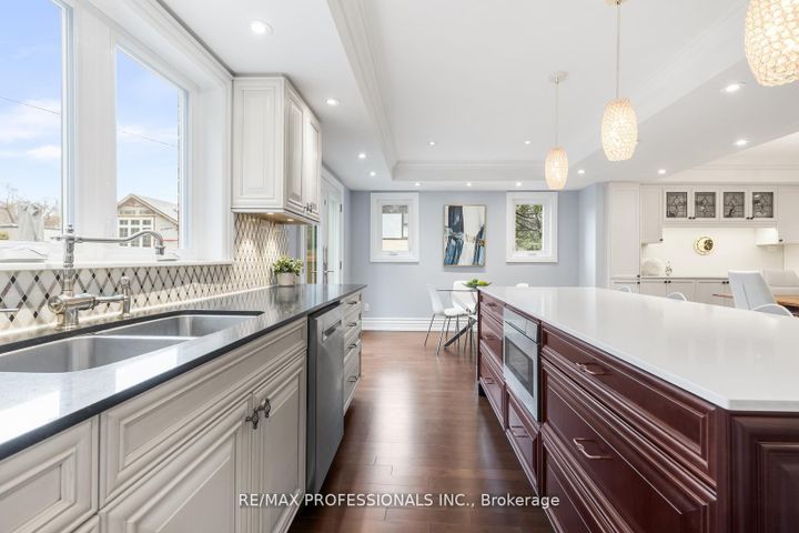 Photo 18 at 164 Morningside Avenue, Swansea, Toronto