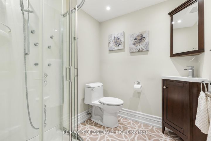 Photo 22 at 164 Morningside Avenue, Swansea, Toronto