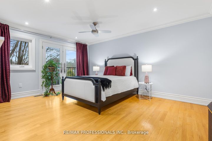 Photo 24 at 164 Morningside Avenue, Swansea, Toronto