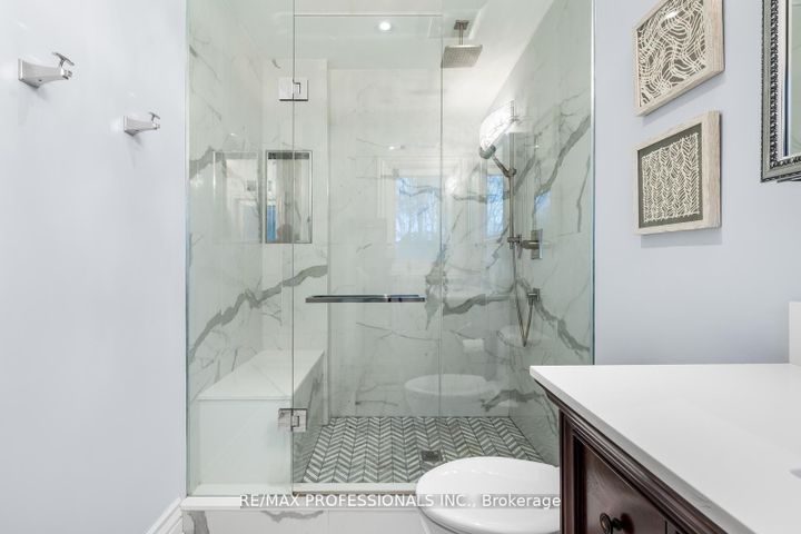 Photo 29 at 164 Morningside Avenue, Swansea, Toronto
