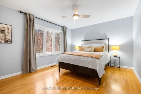 Photo 35 at 164 Morningside Avenue, Swansea, Toronto