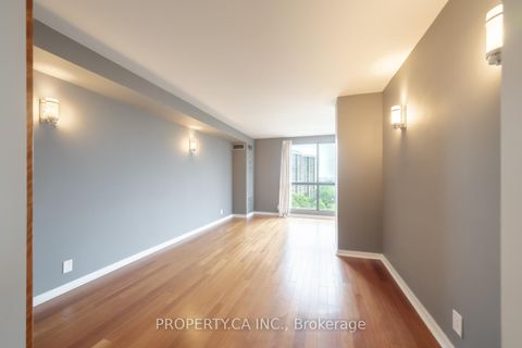 Photo 18 at 1202 - 1 Concorde Place, Don Mills, Toronto